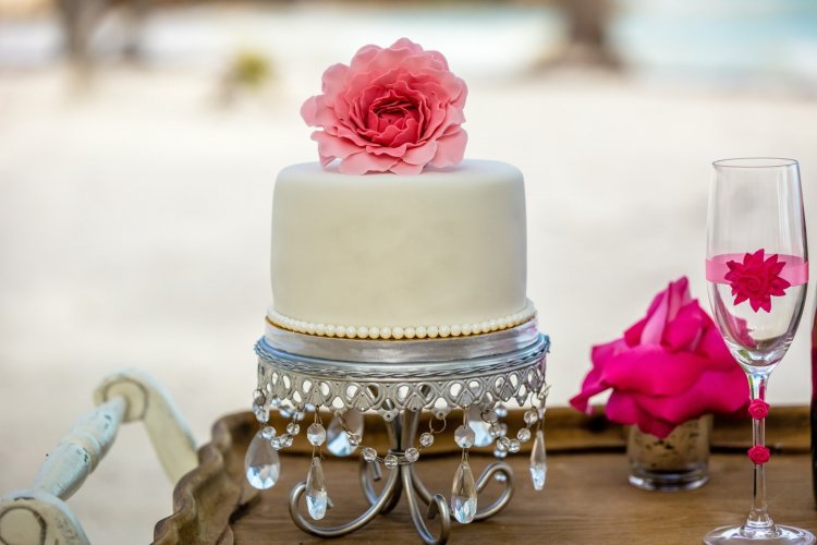 Свадебный торт для небольшого торжества