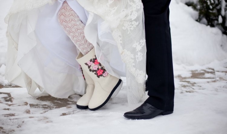 Выбор обуви на зимнюю свадьбу