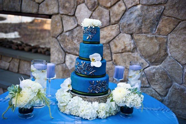 Торт для синей свадьбы