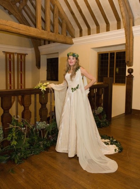 Невеста в рыцарском стиле