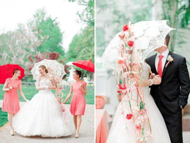 Кружевной зонт в образе невесты