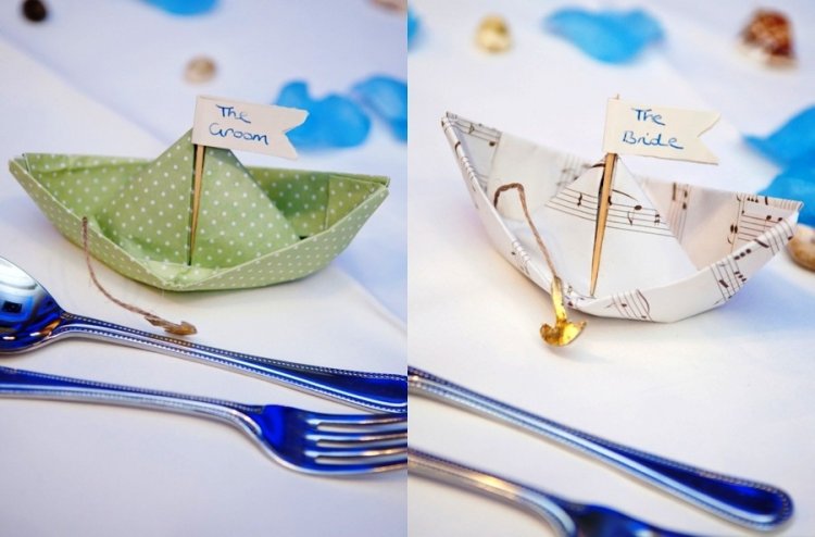 Бумажные кораблики оригами для украшения свадебных столов