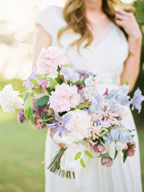 Букет невесты в цвете Serenity